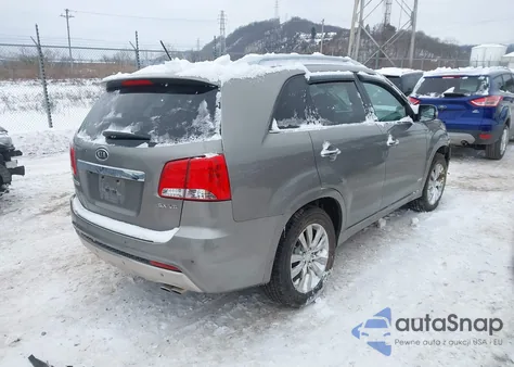 2013 Kia Sorento Sx V6 z USA, uszkodzony, nr VIN 5XYKWDA29DG311795